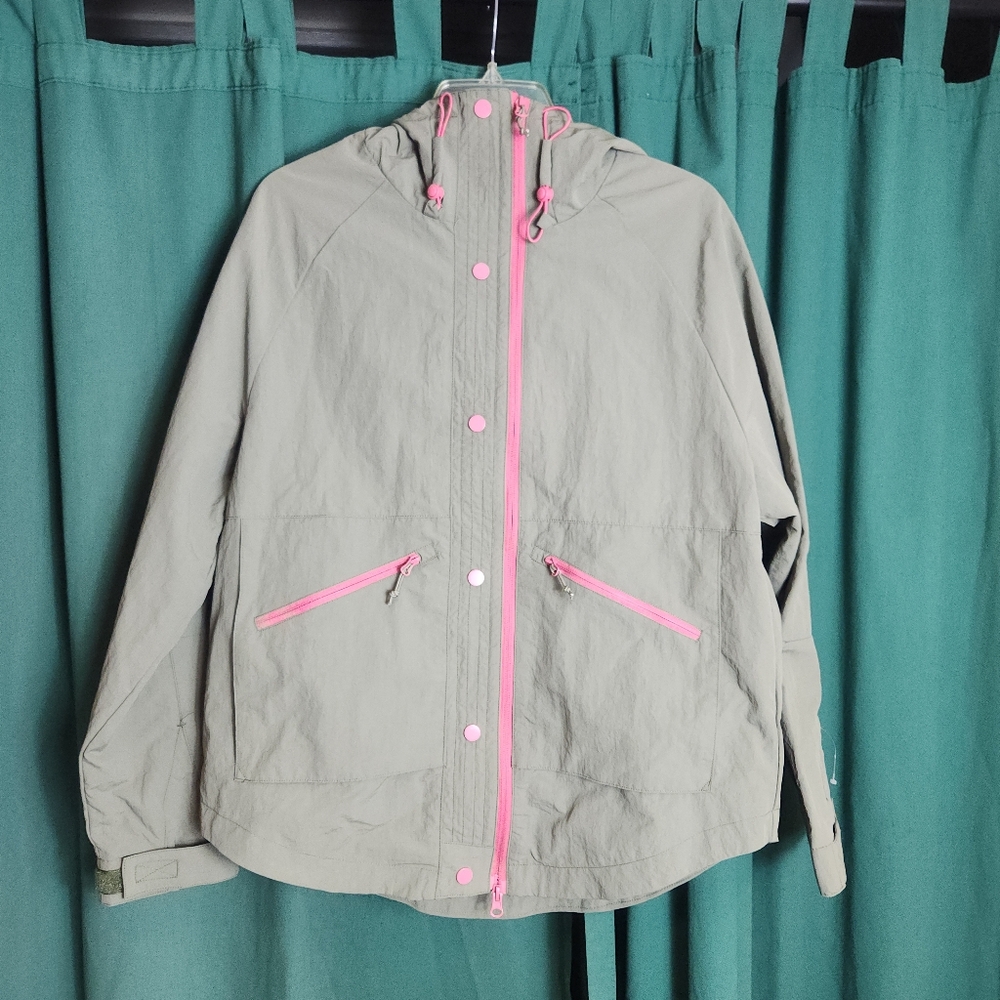 NWT Liv Outdoor Packable Khaki Jacket with Pink Accents